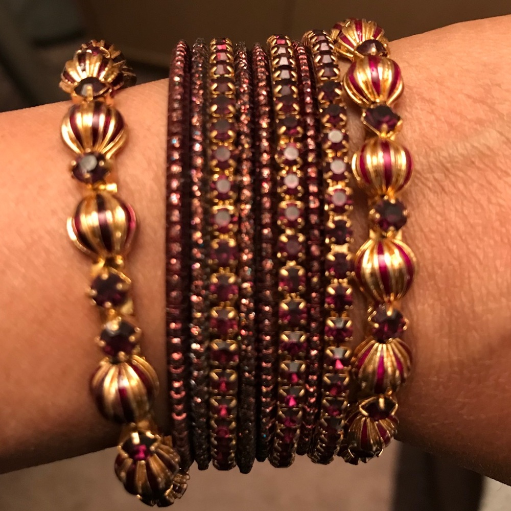 Set of gorgeous bangles!